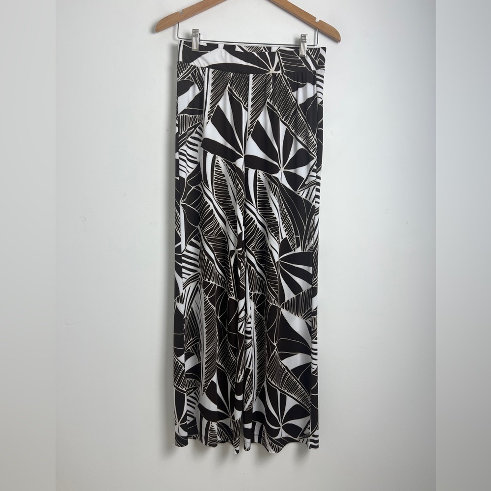 CHICO'S Small Brown & White Tropical Print Wide Leg Pull On Stretch Pants